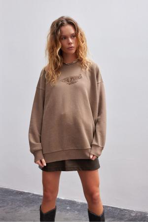 Brown Oversize Faded Effect Embroidered Crew Neck Fleece Sweatshirt